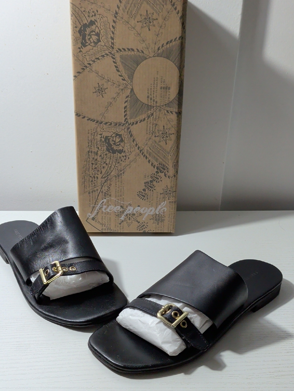 FREE PEOPLE NIB Mila Leather Sandals 6
